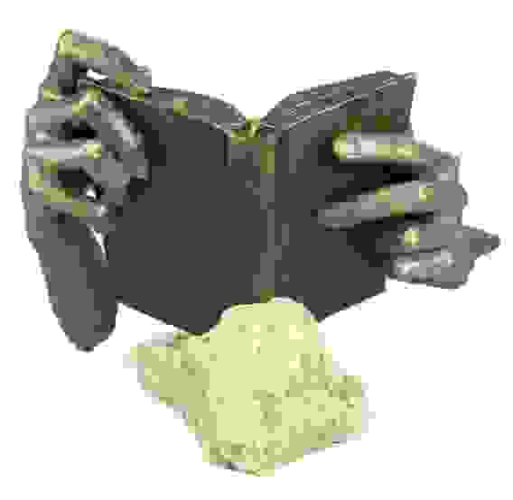 Скульптурная группа &quot;Единство человечества&quot;